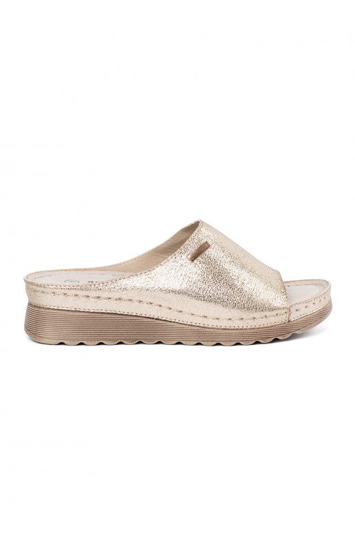 Dámské pantofle  s platformou Dámské pantofle  s platformou