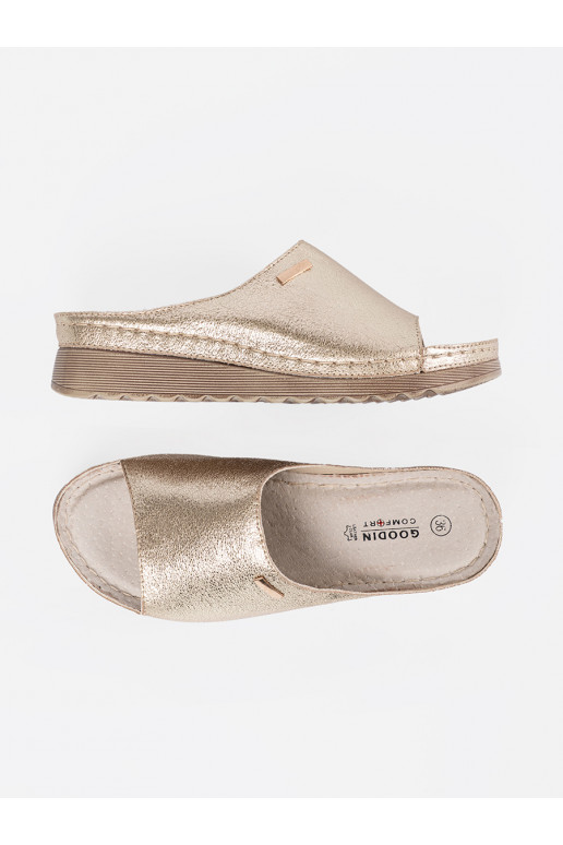 Dámské pantofle  s platformou Dámské pantofle  s platformou