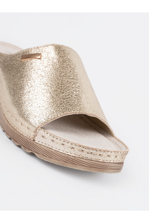 Dámské pantofle  s platformou Dámské pantofle  s platformou