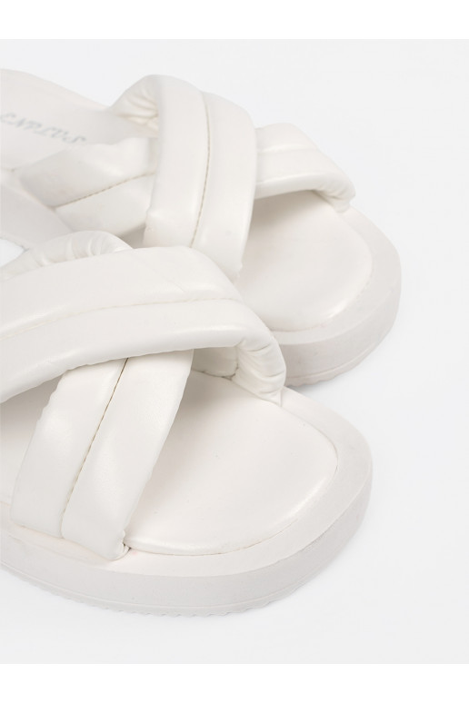 bílé  Pantofle s platformou bílé  Pantofle s platformou