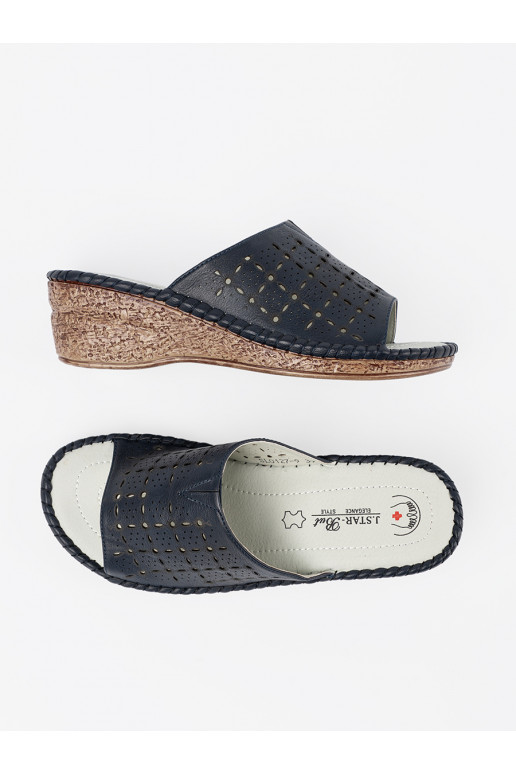 Pantofle  modrá  Pantofle  modrá