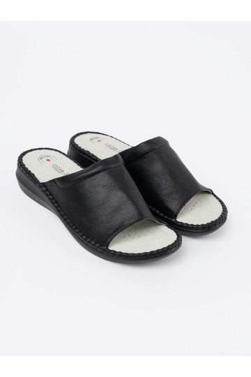 Černé Pantofle  ze skórzaną wkładką 2