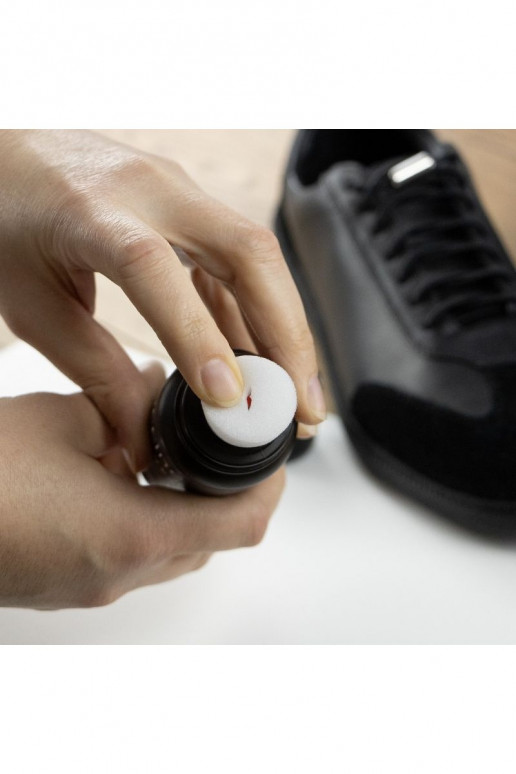 COCCINE BLACKENER Černé KorektorPłynie 75g