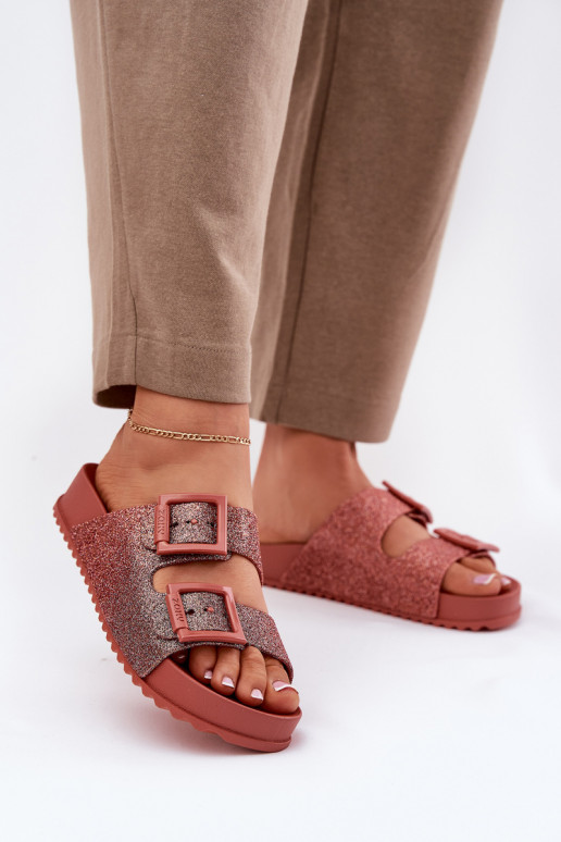  Dámské pantofle se třpytkami I s přezkamimi  RR285025 růžová