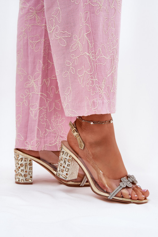  Žabky s podpatky D&A MR51-705 zlaté barvy