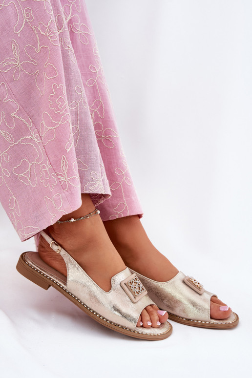 Elegantní styl Dámské sandály s širokými podpatky s ornamenty S.Barski KV51-082 zlaté barvy Elegantní styl Dámské sandály s širokými podpatky s ornamenty S.Barski KV51-082 zlaté barvy