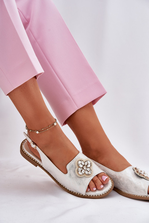 Dámské sandály s širokými podpatky  Detalem S.Barski KV51-080 stříbrné barvy