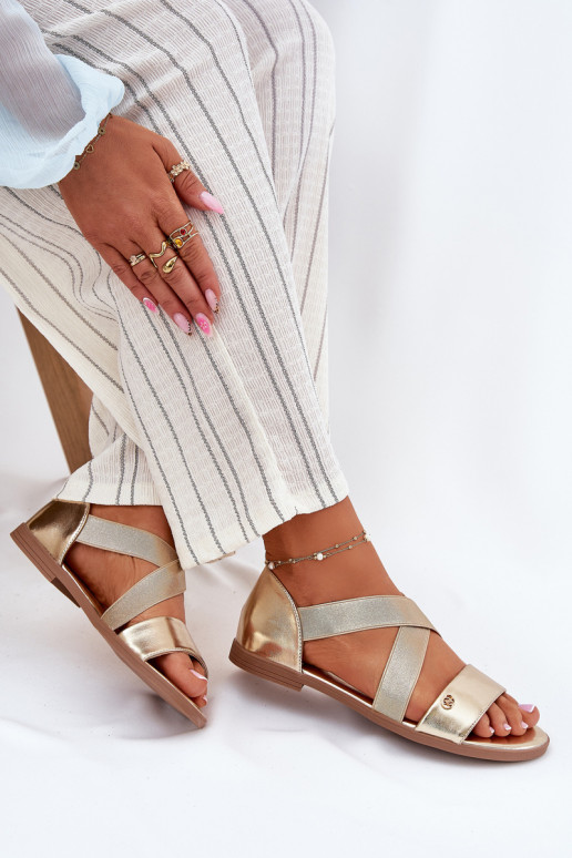 Ploché dámské sandály Z Elastycznymi Paskami zlaté barvy Marinea Ploché dámské sandály Z Elastycznymi Paskami zlaté barvy Marinea