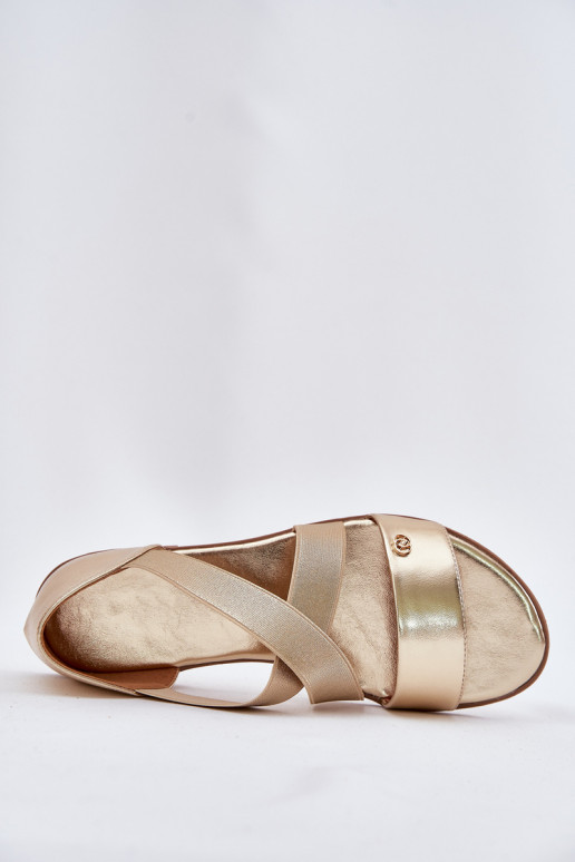 Ploché dámské sandály Z Elastycznymi Paskami zlaté barvy Marinea Ploché dámské sandály Z Elastycznymi Paskami zlaté barvy Marinea