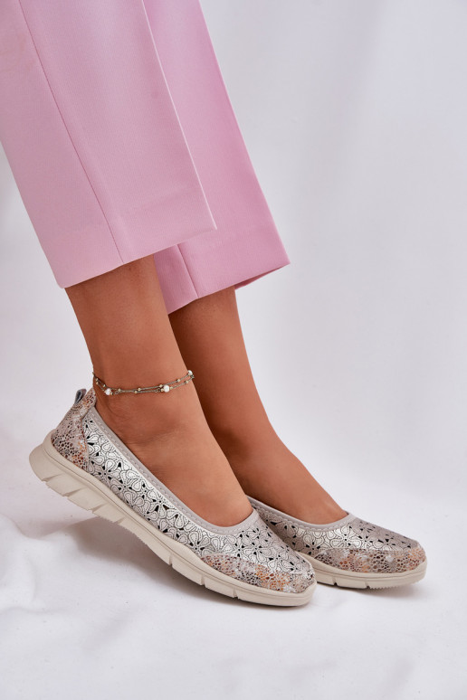  s ažurovými prvky  baleríny zlaté barvy Leaneila