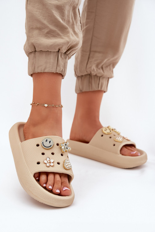 Dámské pantofle  Z Przypinkami Vinceza 76055 béžové