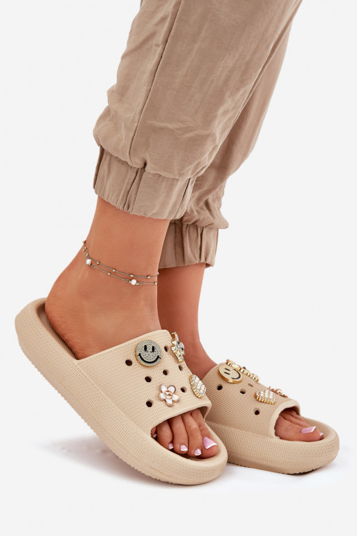 Dámské pantofle  Z Przypinkami Vinceza 76055 béžové