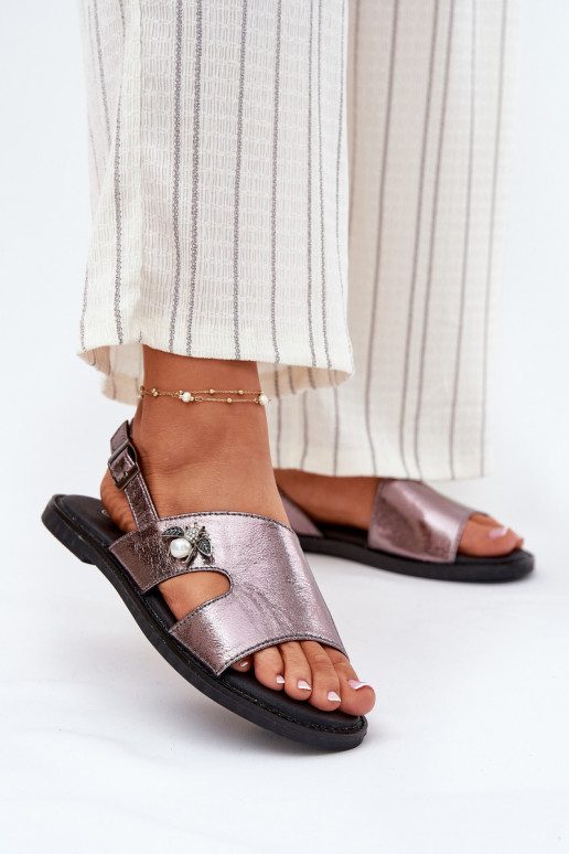 Ploché dámské sandály  Detalem Vinceza 17378 stříbrné barvy Ploché dámské sandály  Detalem Vinceza 17378 stříbrné barvy