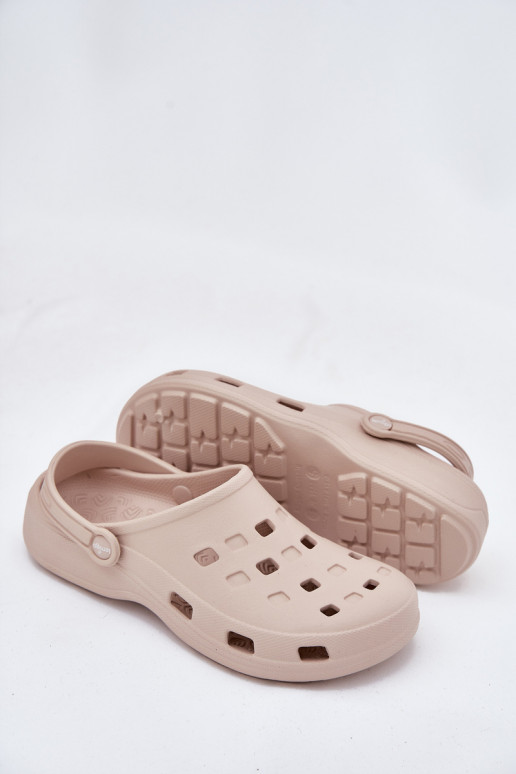 Dámské pantofle  LEMIGO 806 béžové