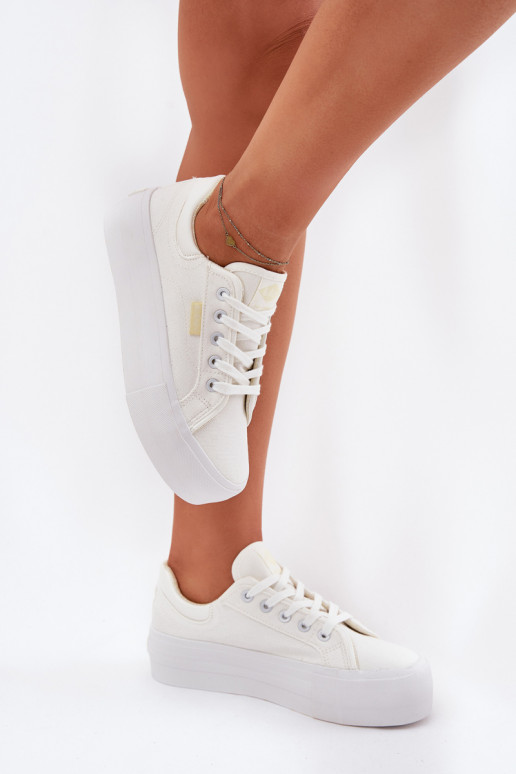 Ležérní obuv s platformou Lee Cooper LCW-25-31-3450L bílé Ležérní obuv s platformou Lee Cooper LCW-25-31-3450L bílé