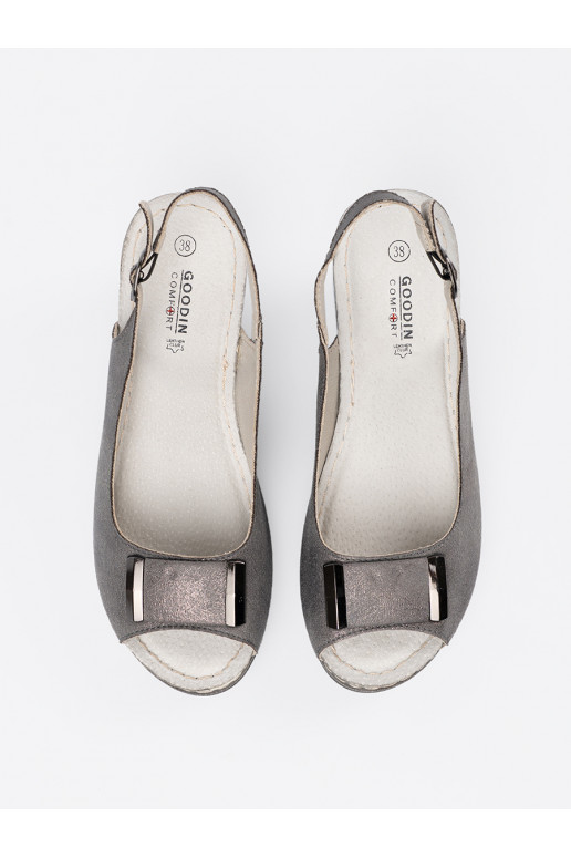 šedá sandály   šedá sandály