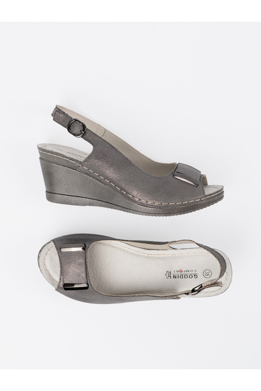 šedá sandály   šedá sandály