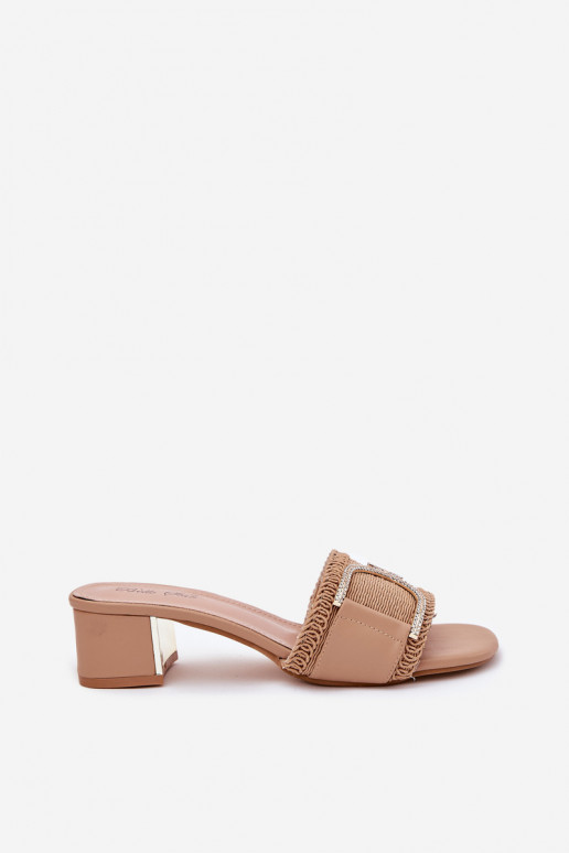  Pantofle s podpatky  Detalem béžové Julinemi