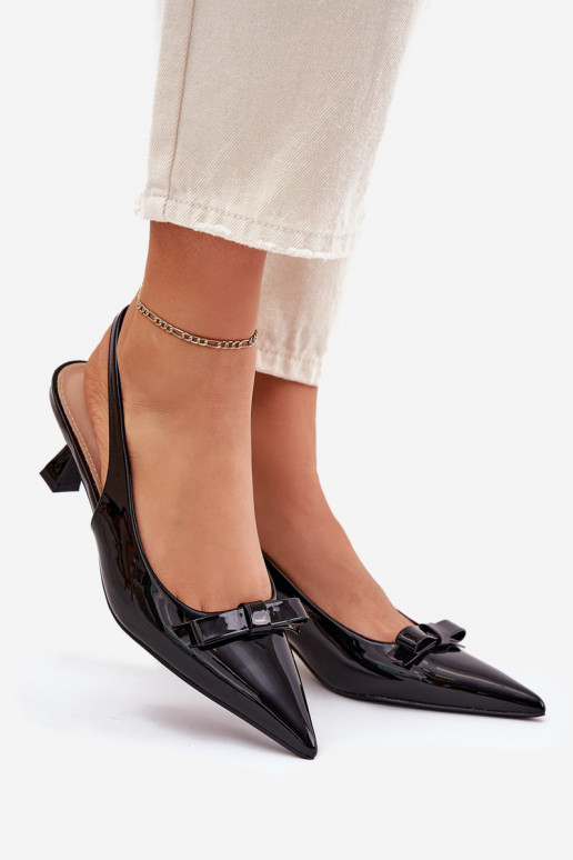 s efektem laku Žabky s tenkými podpatky se stuhami Černé Naylna s efektem laku Žabky s tenkými podpatky se stuhami Černé Naylna