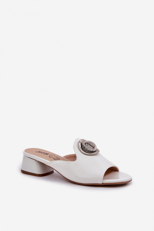 Elegantiško stiliaus moteriškos... Elegantiško stiliaus moteriškos...