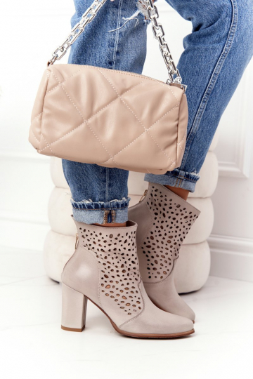 su aužūro elementais iš...