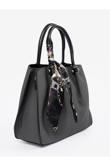 černá średnia kabelka z ozdobną chustą 2