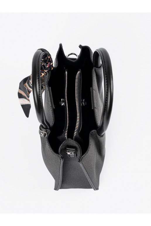 černá średnia kabelka z ozdobną chustą