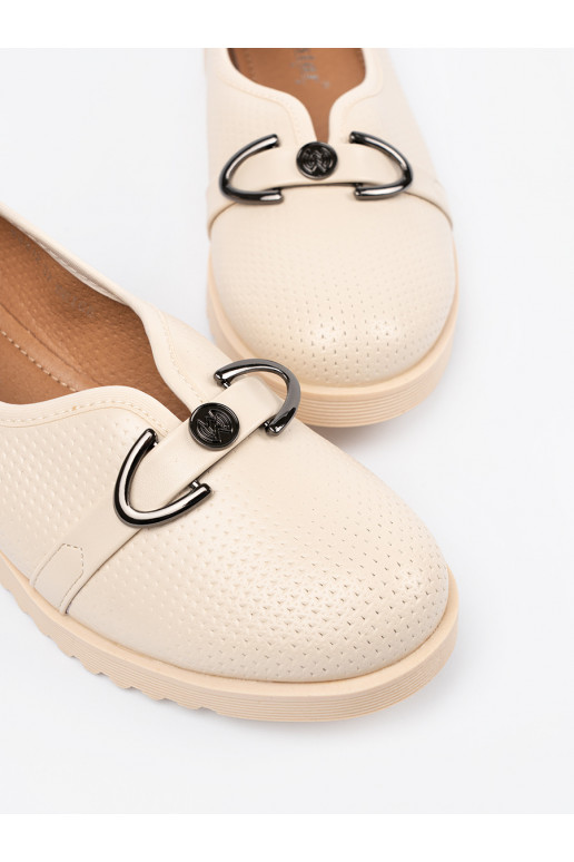 boty  z ozdobną sprzączka