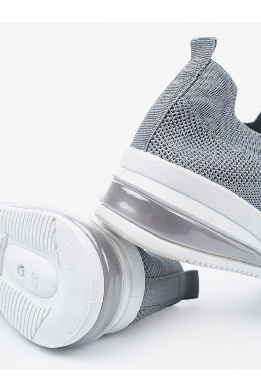 Boty ve sportovním stylu  šedá Boty ve sportovním stylu  šedá