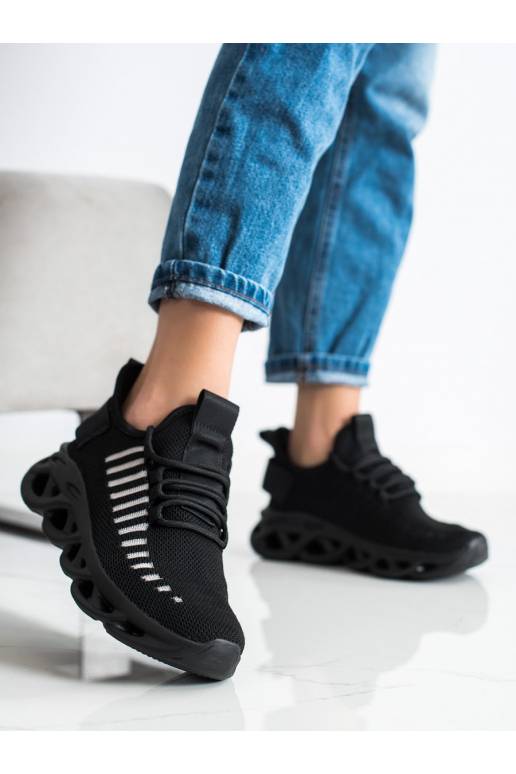 Juodos spalvos Sneakers modelio batai...