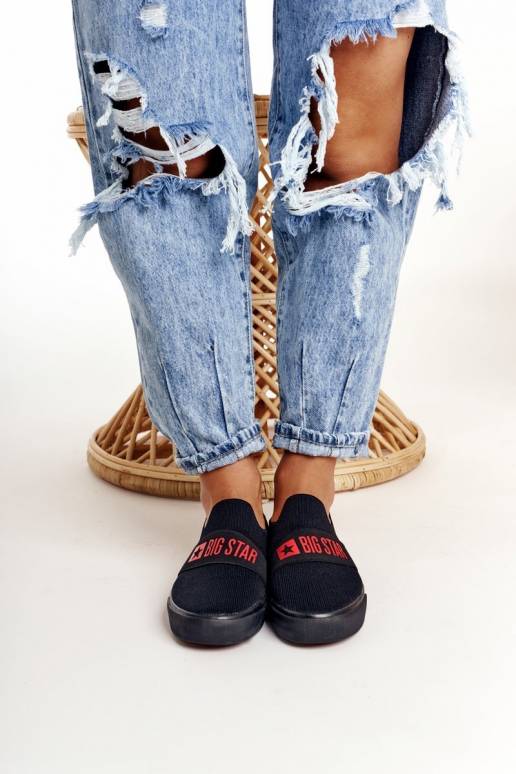 Sportbačiai juodos spalvos Sportbačiai juodos spalvos