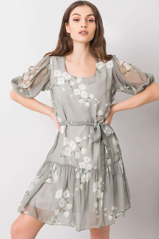 Emilyiny pistáciové šaty