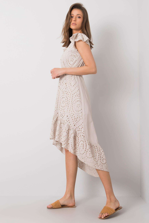 Béžové šaty s volánem Maisie OCH BELLA