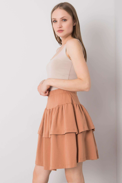 Velbloudí minisukně s volánky od Jenny