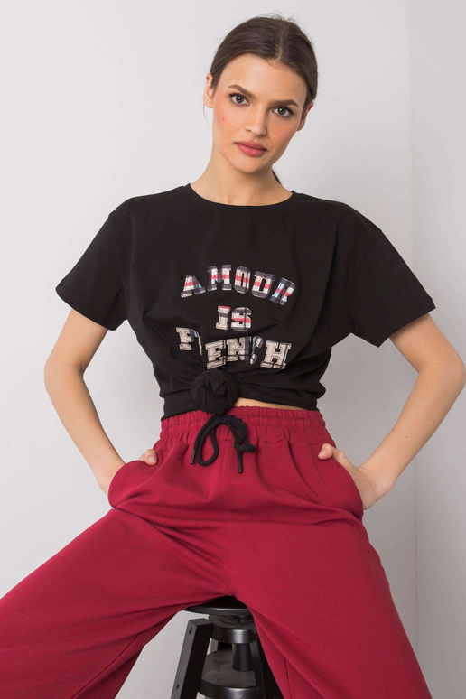 Černé tričko s nápisem Elani