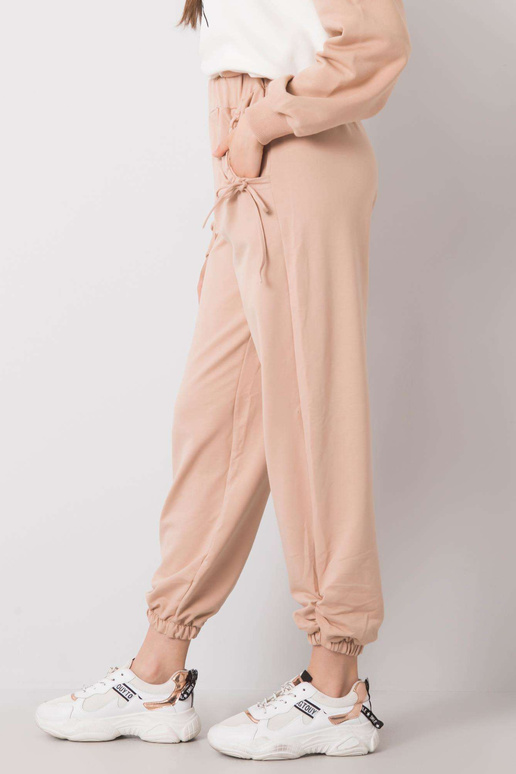 Béžové tepláky Zelena