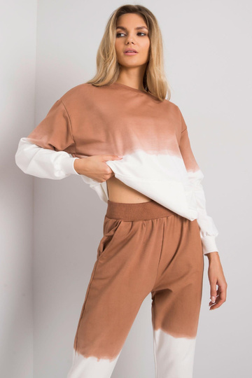 Světle hnědá souprava s... 2