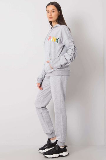 Šedá tepláková souprava...