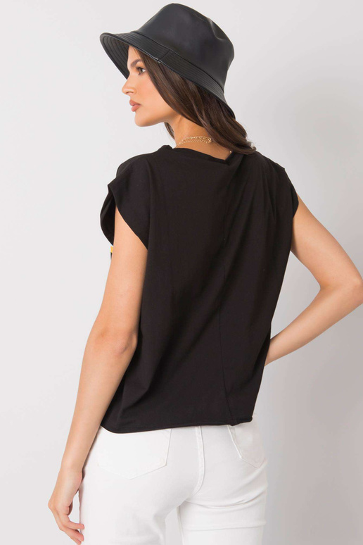 Černé tričko s potiskem Malibu