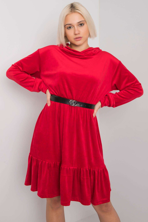 Červené velurové šaty s páskem...