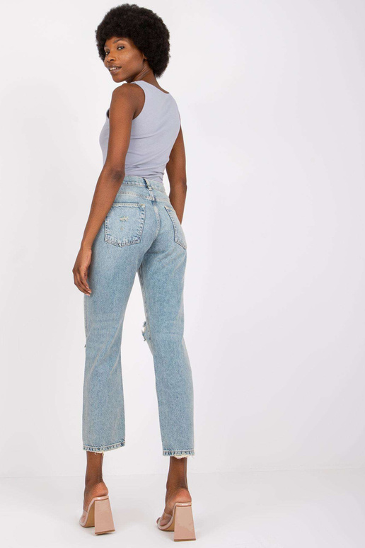 Světle modré rovné džíny pro ženy...