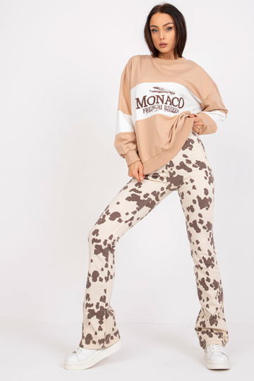 Béžová mikina s nápisem...