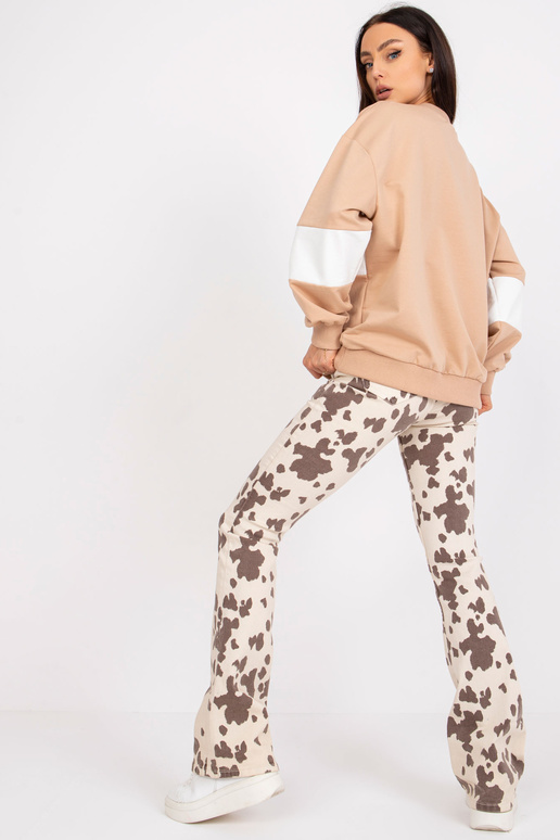 Béžová mikina s nápisem Bethany