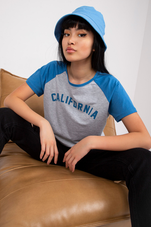 Šedomodré krátké tričko s nápisem