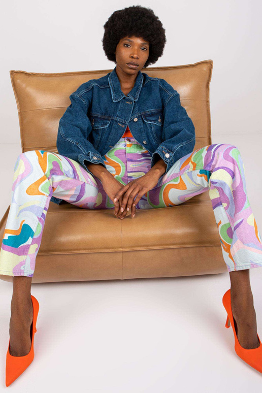 Tmavě modrá oversized džínová bunda... Tmavě modrá oversized džínová bunda...