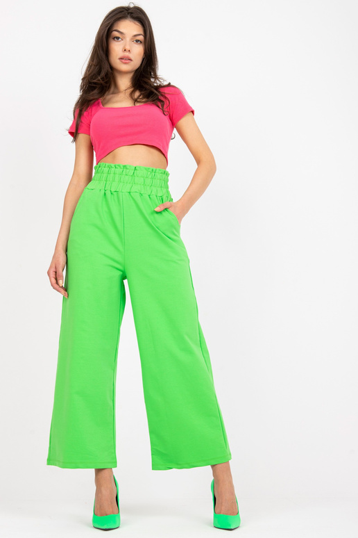 Světle zelené základní tepláky s...