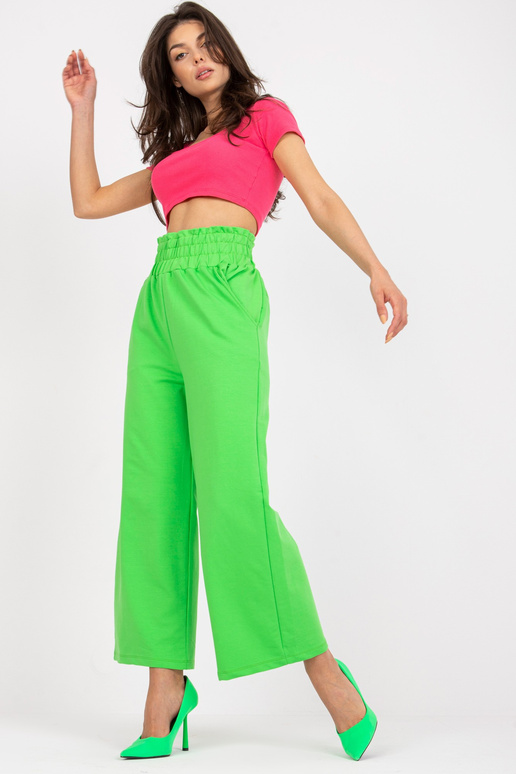 Světle zelené základní tepláky s...