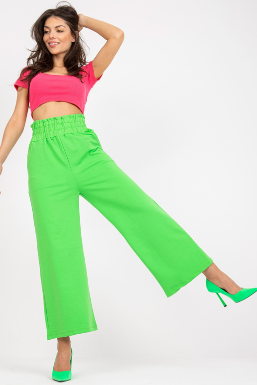 Světle zelené základní tepláky s...