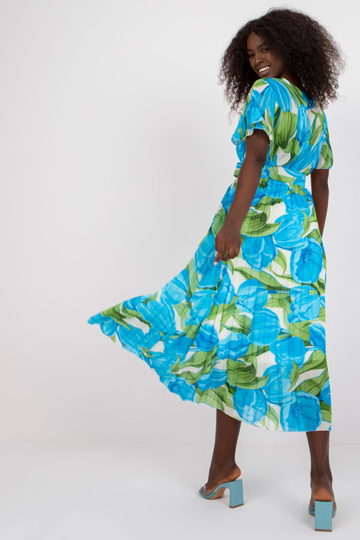 Modré a zelené skládané šaty jedné...