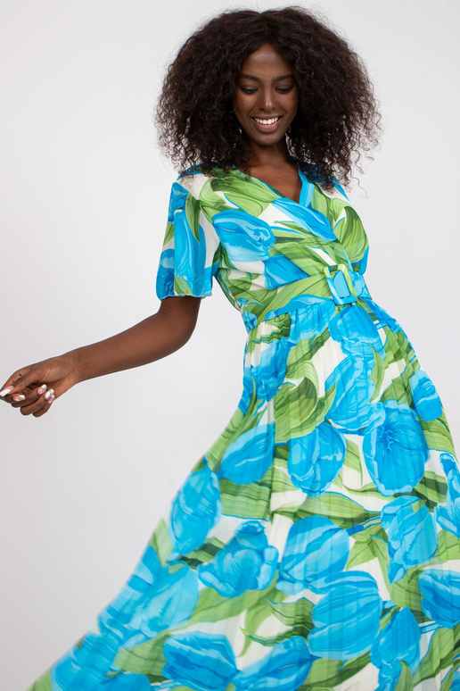 Modré a zelené skládané šaty jedné...